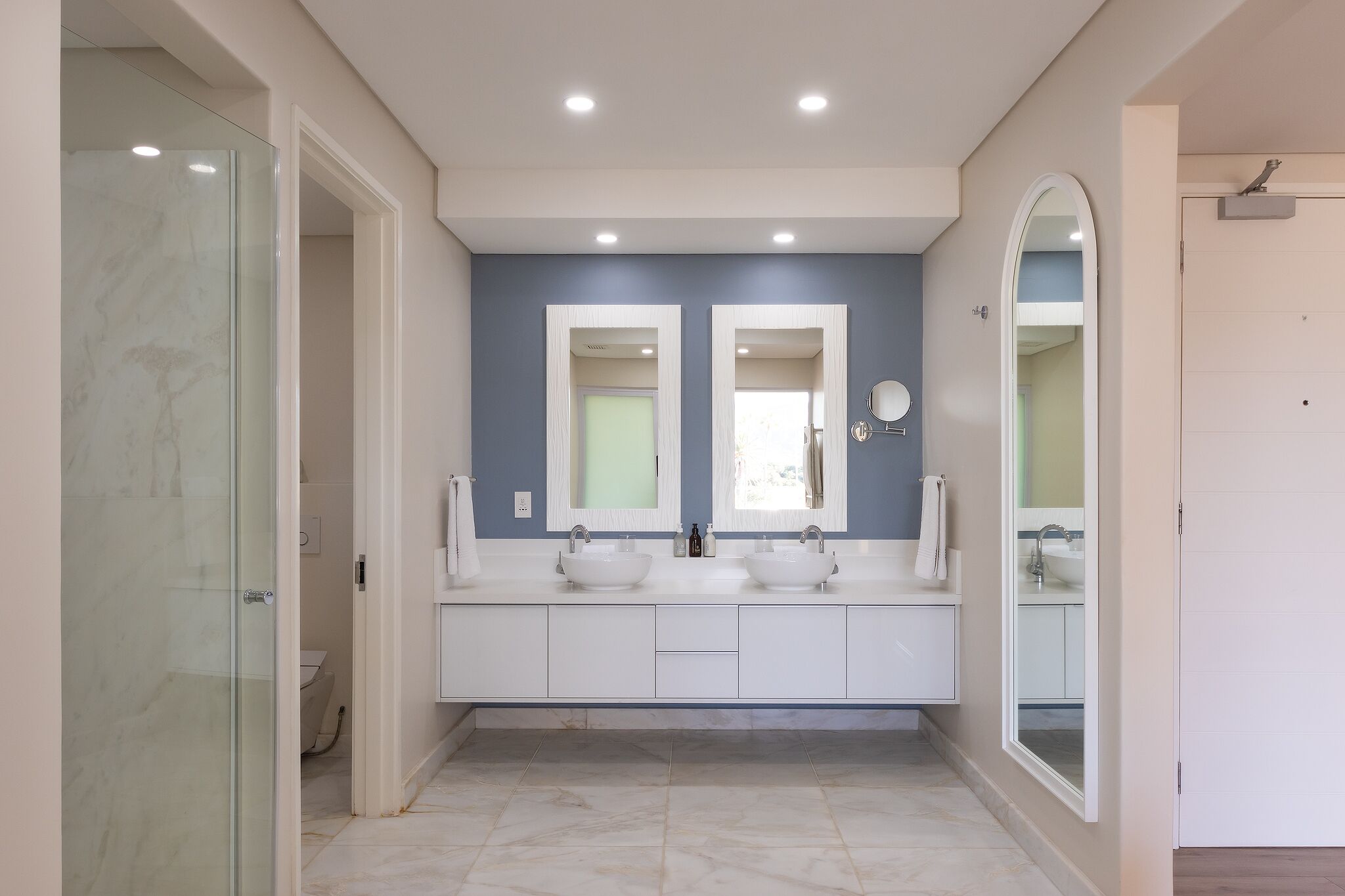 non-sea facing suite | bathroom | separate bathtub and shower, free toiletries, hair dryer, bathrobes