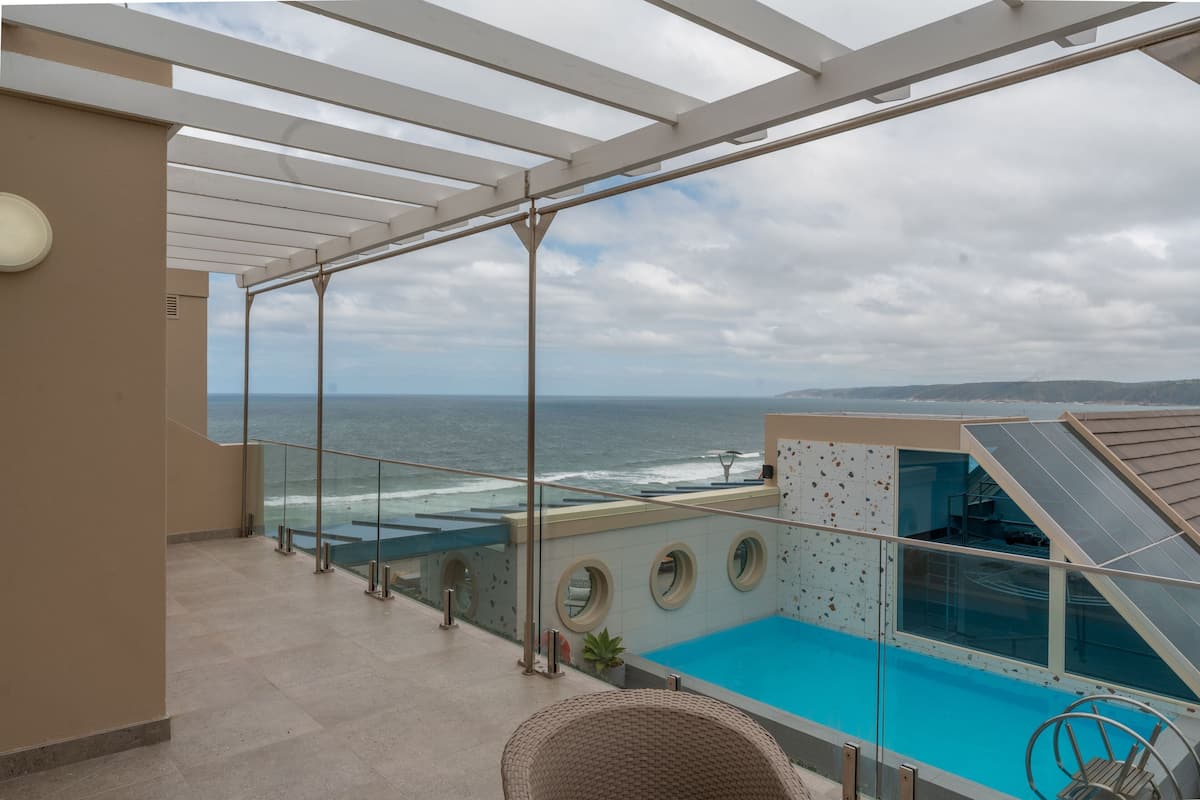Partial Sea Facing Suite
