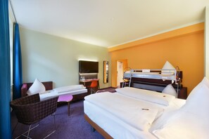 Junior Suite new CLASSIC | 1 Schlafzimmer, hochwertige Bettwaren, Zimmersafe