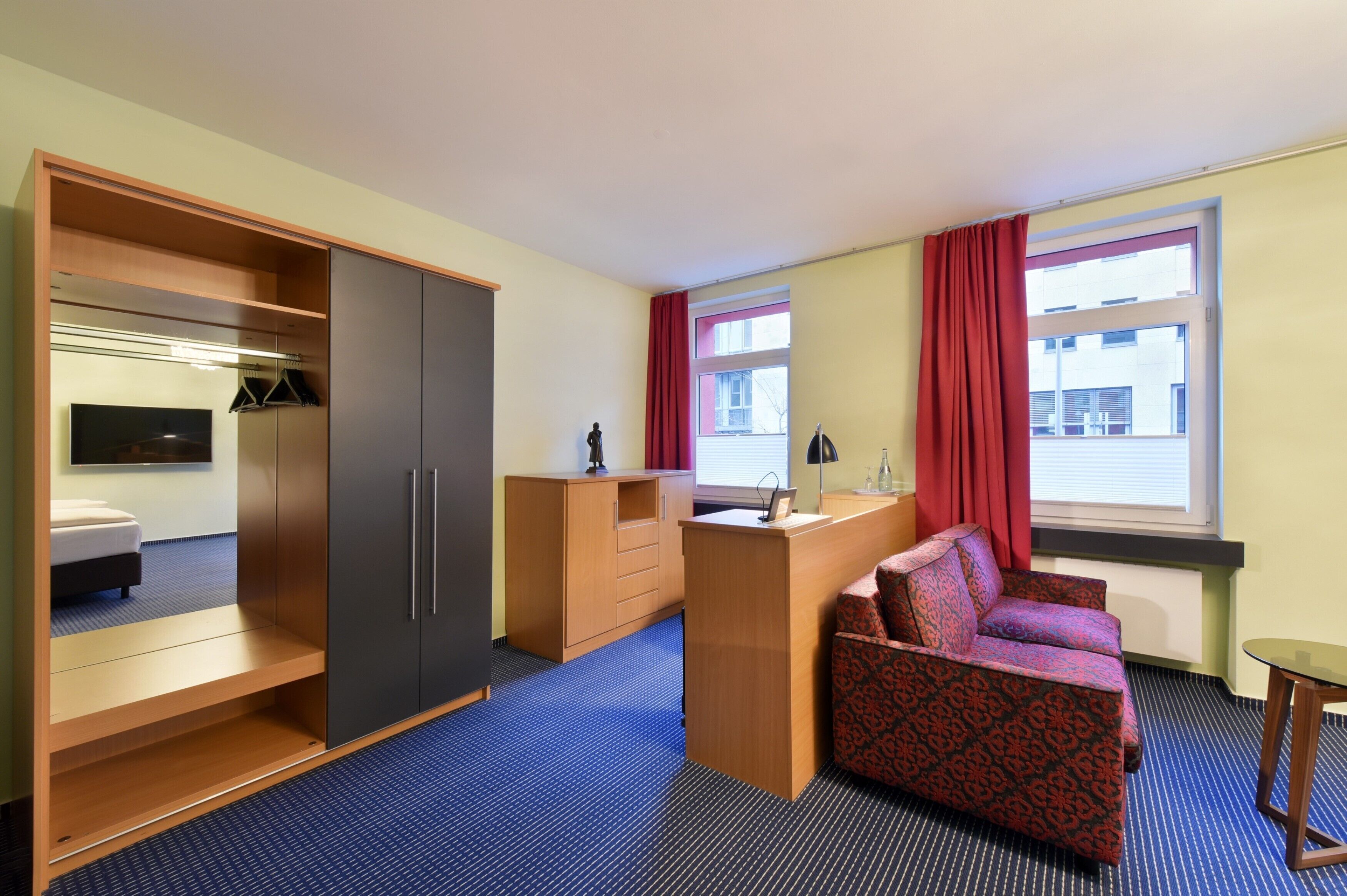 junior suite new classic | 1 bedroom, premium bedding, in-room safe, individually furnished