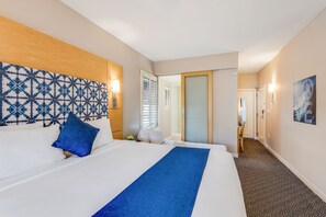 Habitación Deluxe, 1 cama King size | Ropa de cama de alta calidad y edredón 