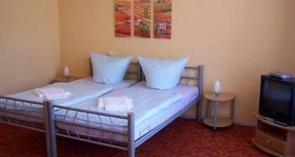 Hotel Pension Streuhof Berlin