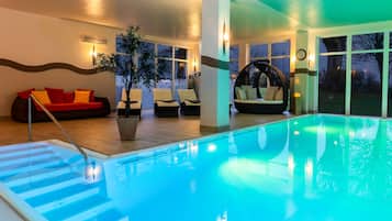Exercise/lap pool