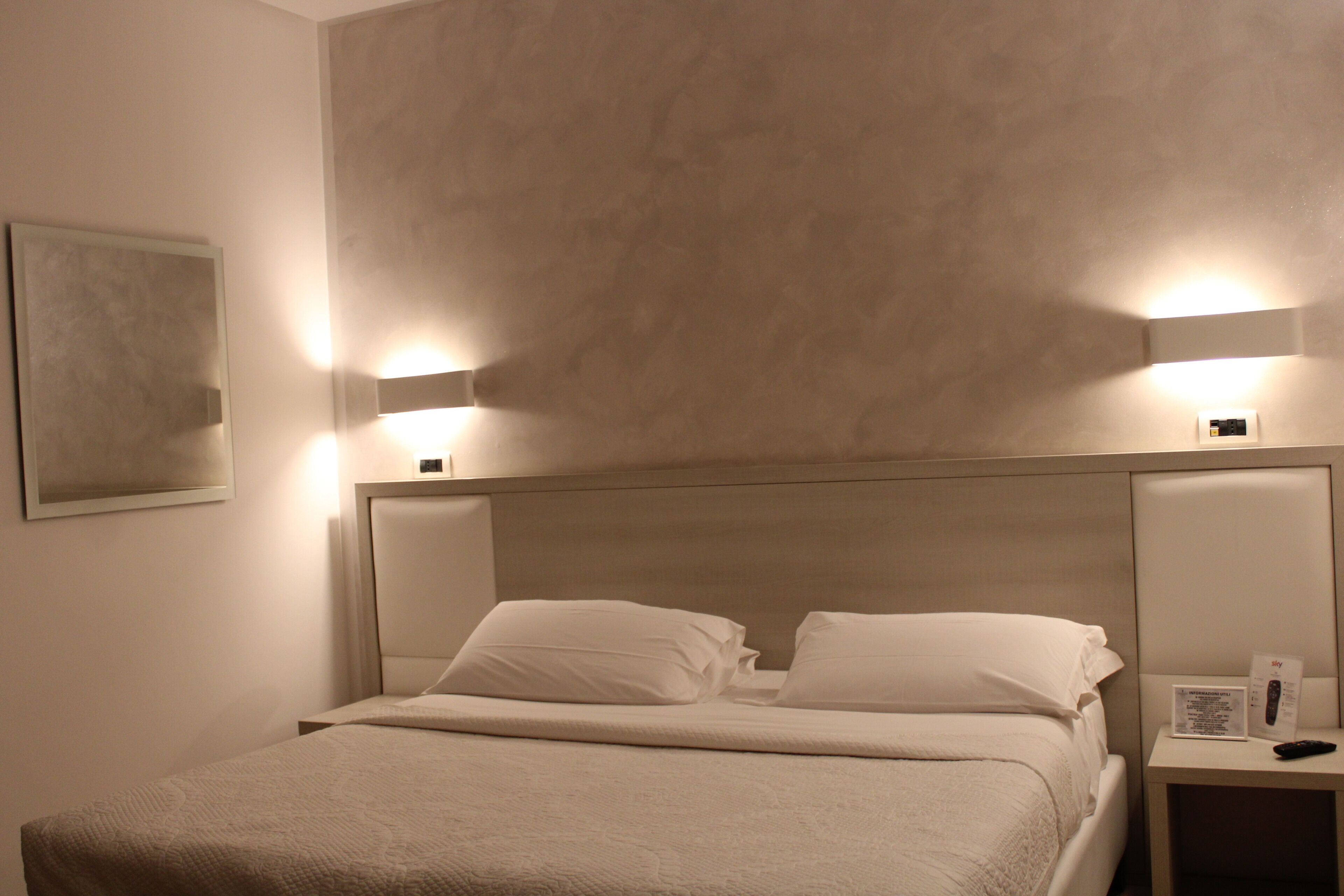 standard double or twin room, 1 double or 2 single beds | minibar, in-room safe, desk, laptop workspace