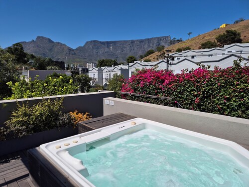 De Waterkant Cottages