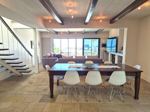 In-room dining - De Waterkant Cottages (Cape Town)