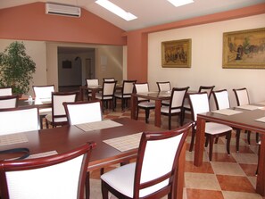 Dining - Pansion Zlatna Ribica (Sibenik)