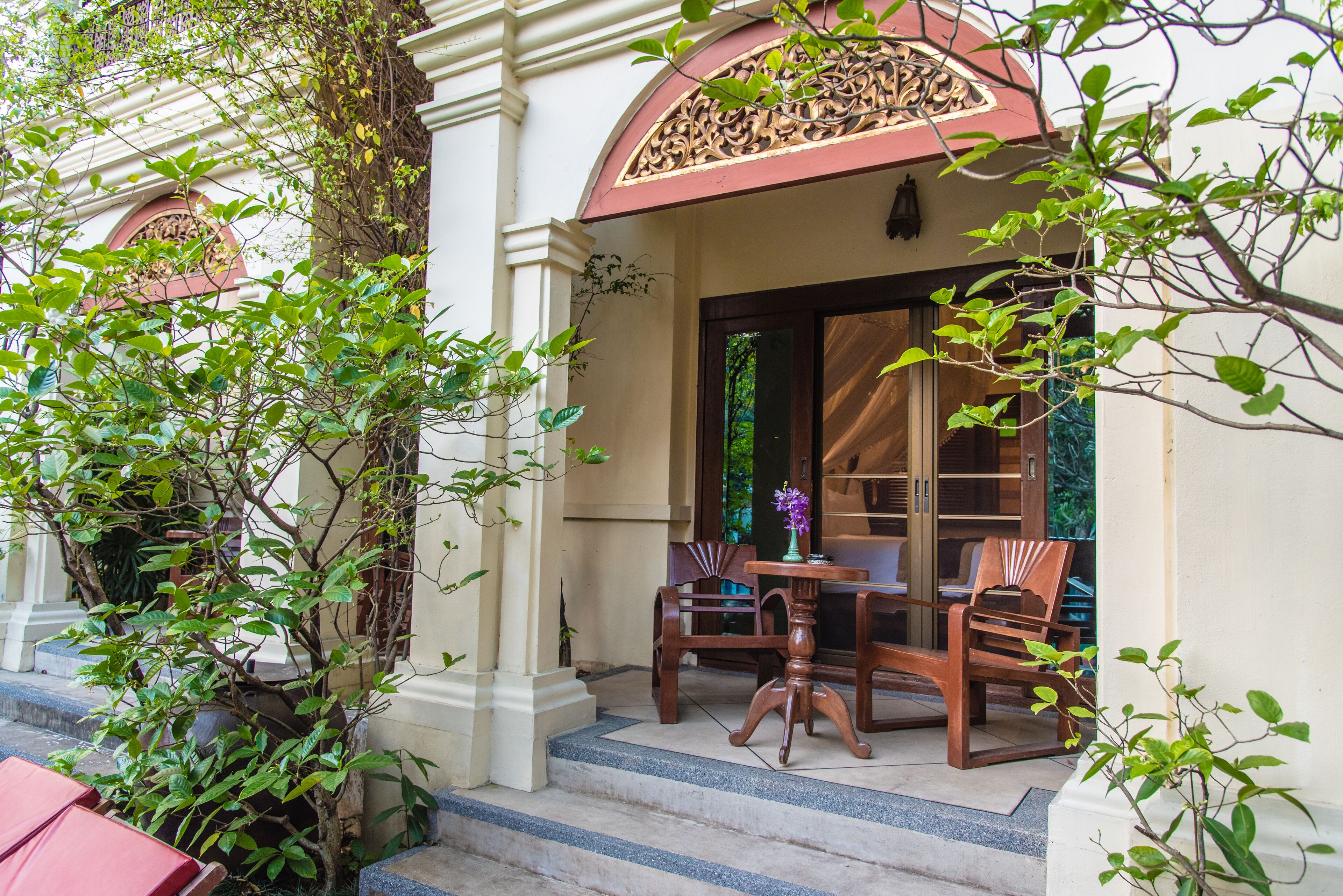 deluxe room, 2 single beds, poolside (lanna) | 1 bedroom, premium bedding, pillow-top beds, minibar