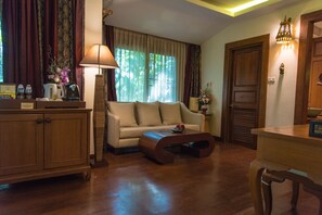 Villa, 1 King Bed (Lanna)