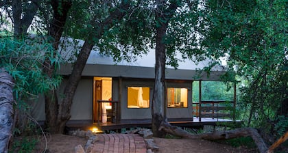 aha Thakadu River Camp