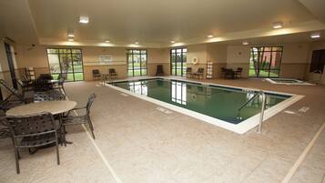 Indoor pool, sun loungers