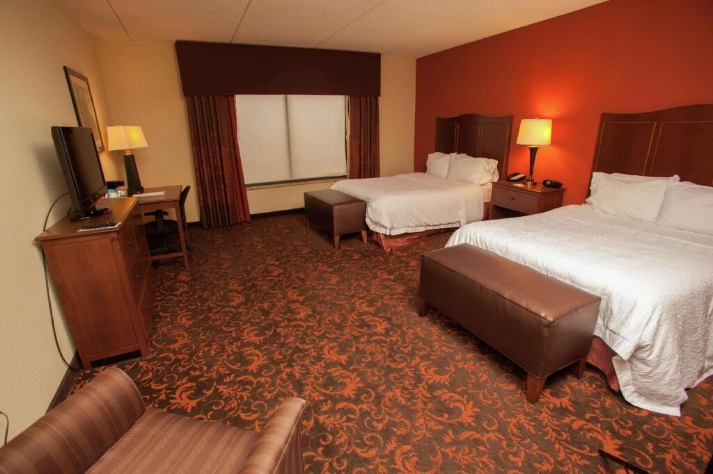 Hypo-allergenic bedding, in-room safe, blackout curtains, soundproofing