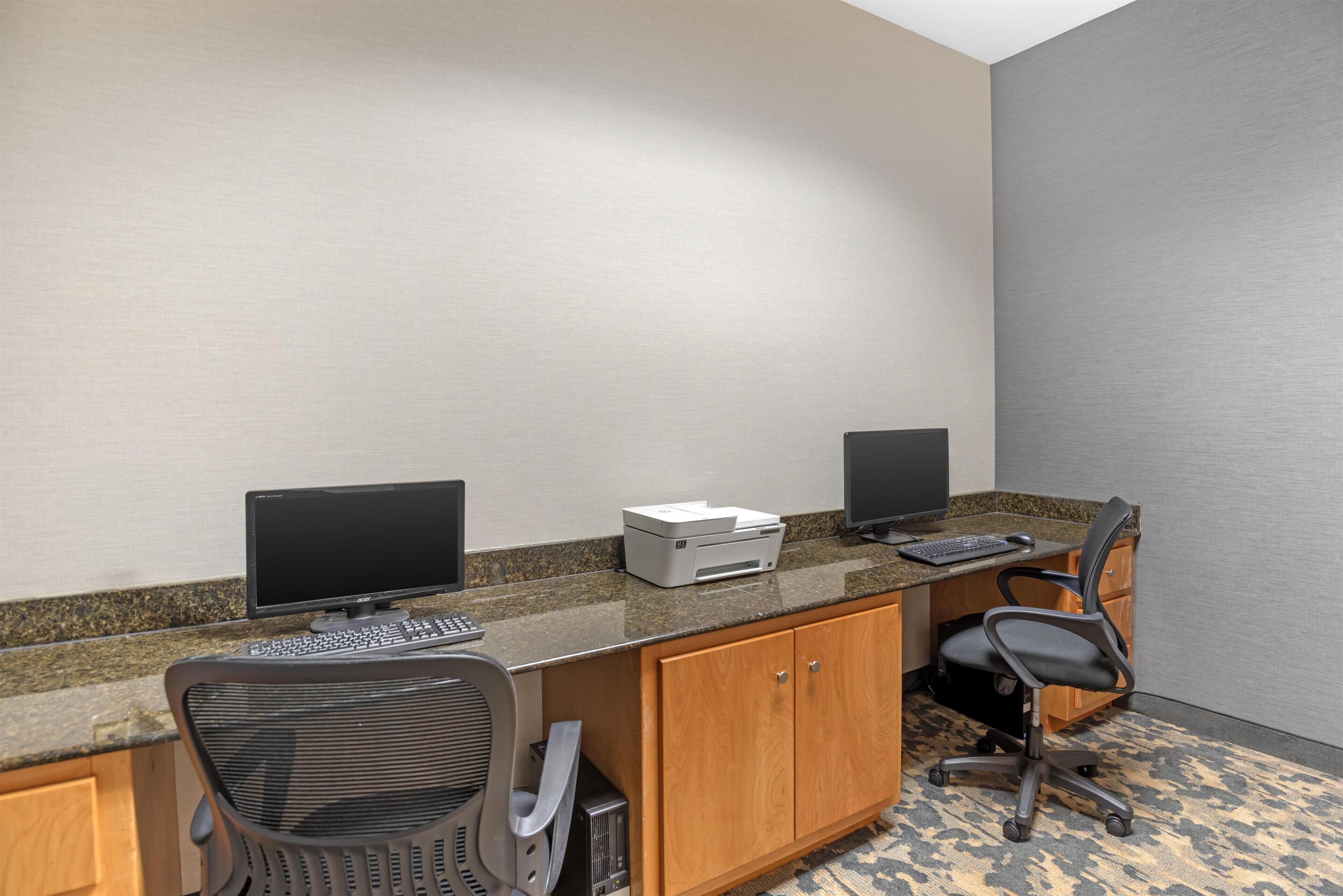 Photo - Best Western Plus Glen Allen Inn