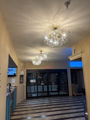 Interior entrance - Best Western Plus Glen Allen Inn (Glen Allen)