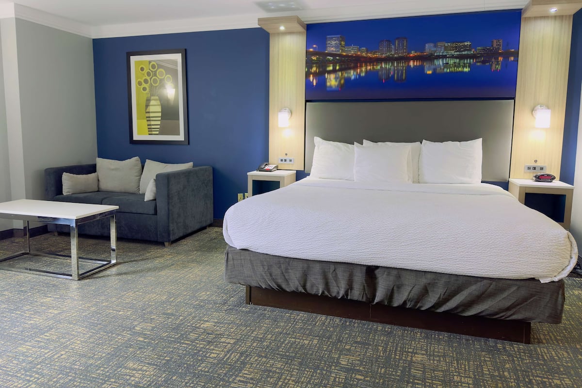 Premium bedding, pillowtop beds, individually decorated