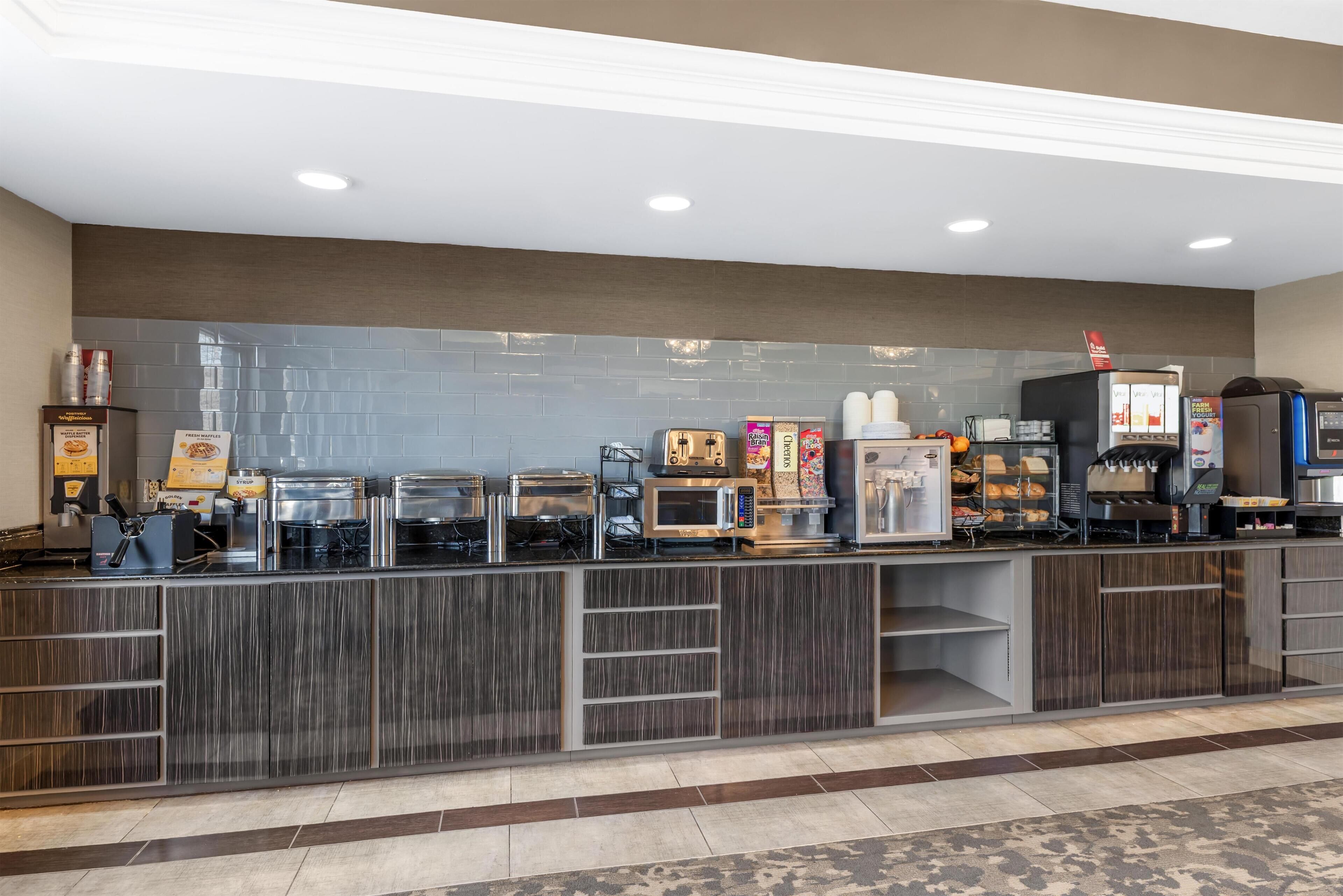 Photo - Best Western Plus Glen Allen Inn