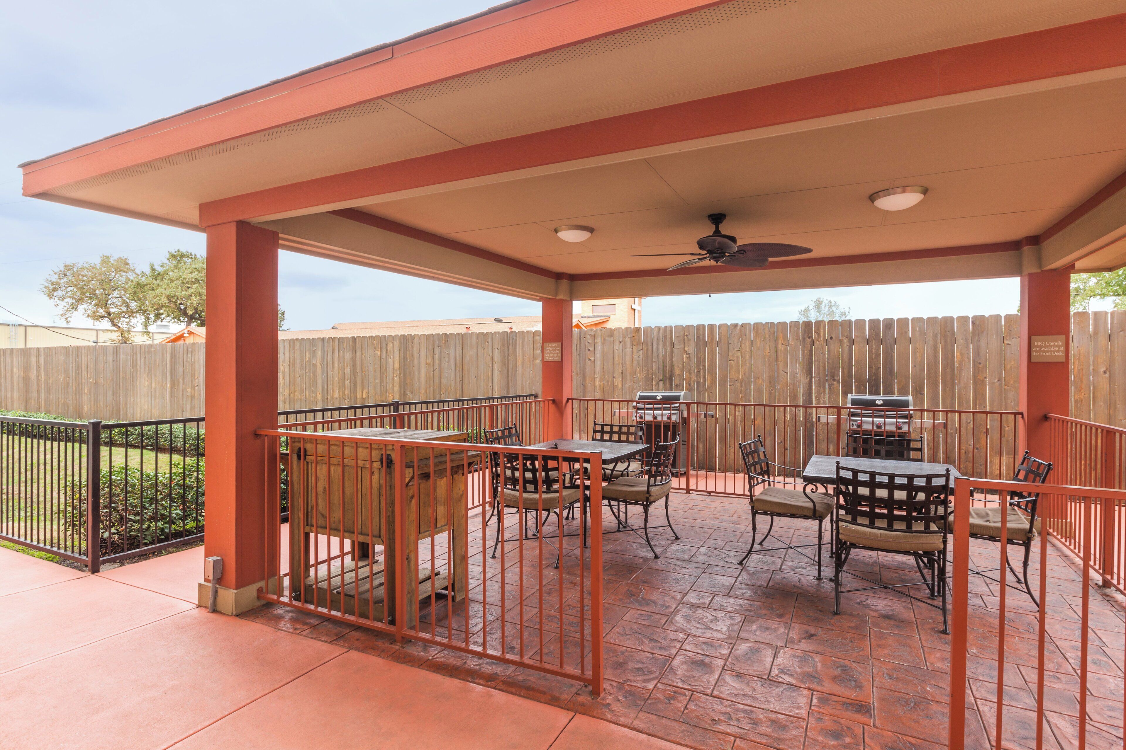 Photo - Candlewood Suites Houston I-10 East by IHG