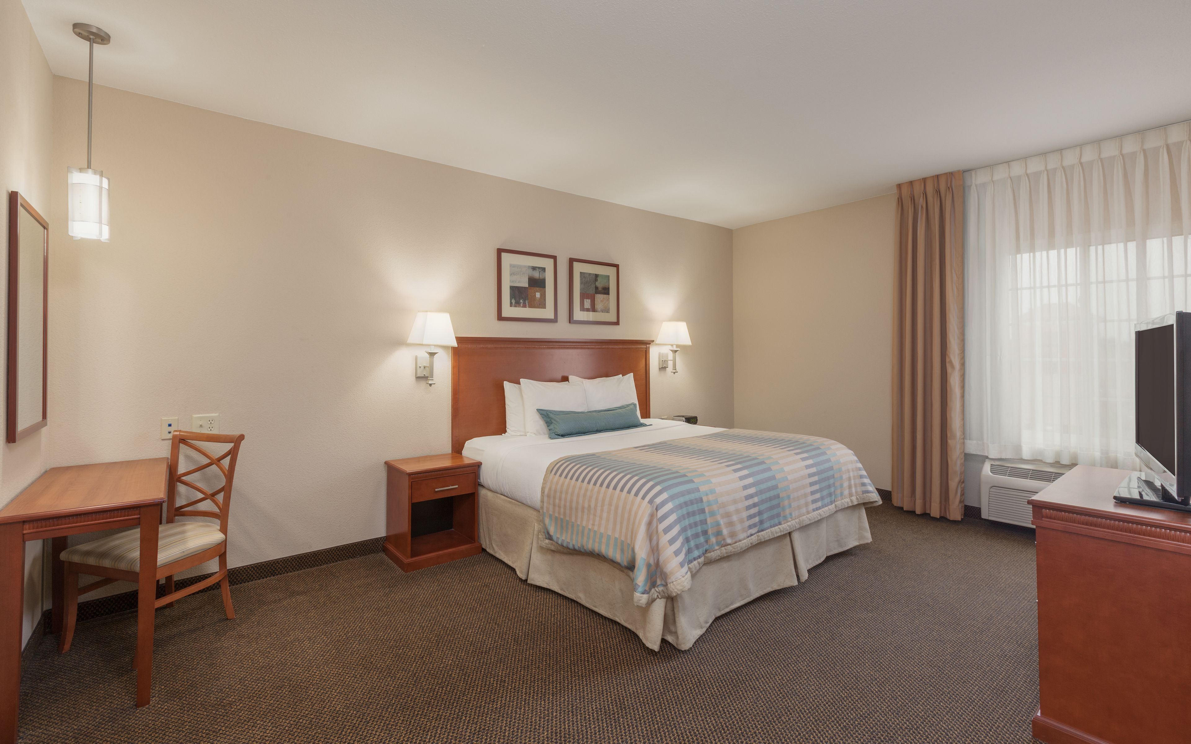 Photo - Candlewood Suites Houston I-10 East by IHG