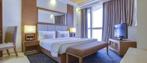 2 Schlafzimmer, Minibar, Zimmersafe, Schreibtisch