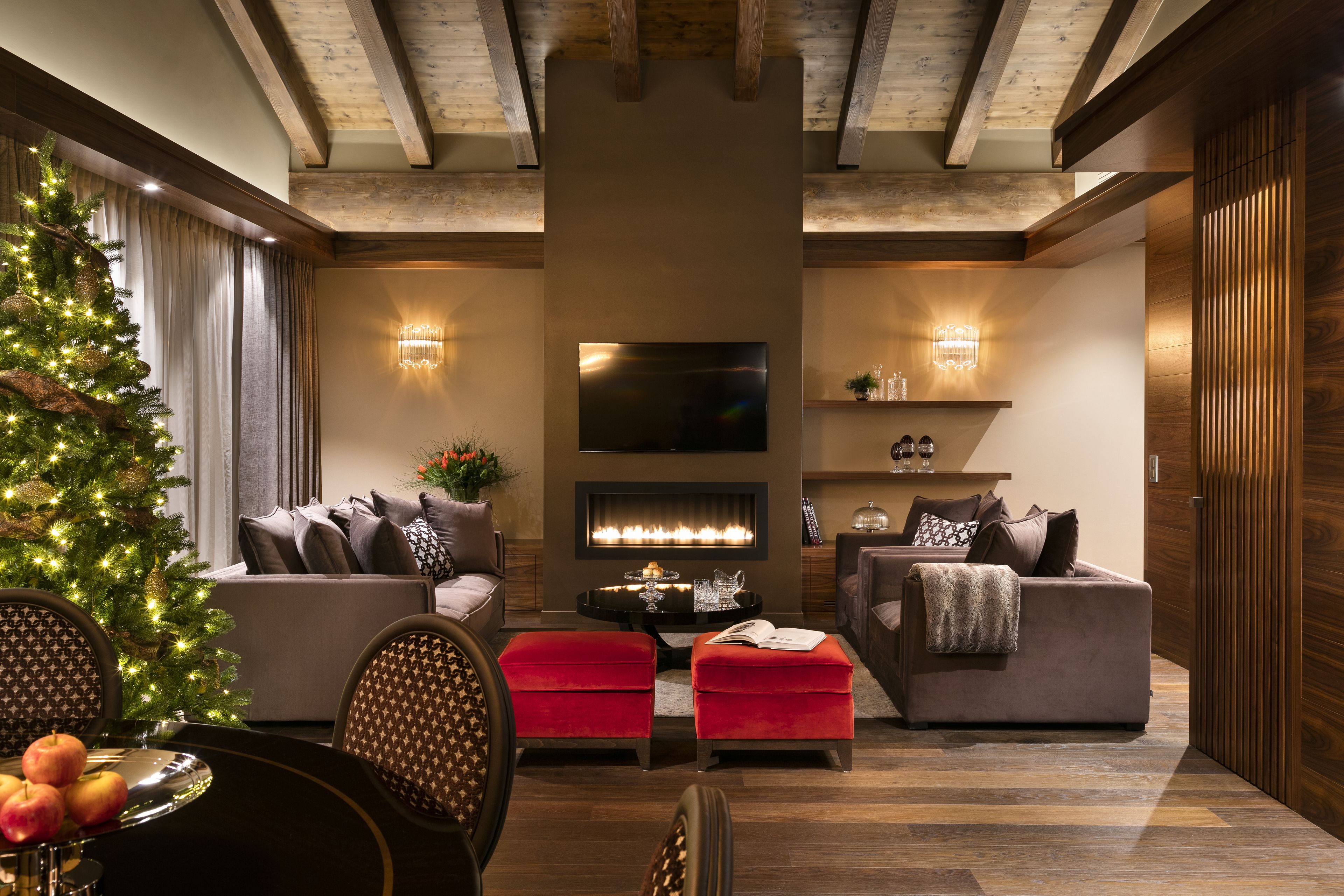 Hochwertige Bettwaren, kostenlose Minibar, Zimmersafe, Schreibtisch