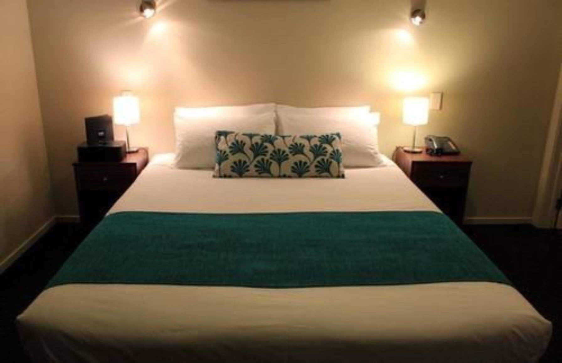 Premium bedding, Select Comfort beds, in-room safe