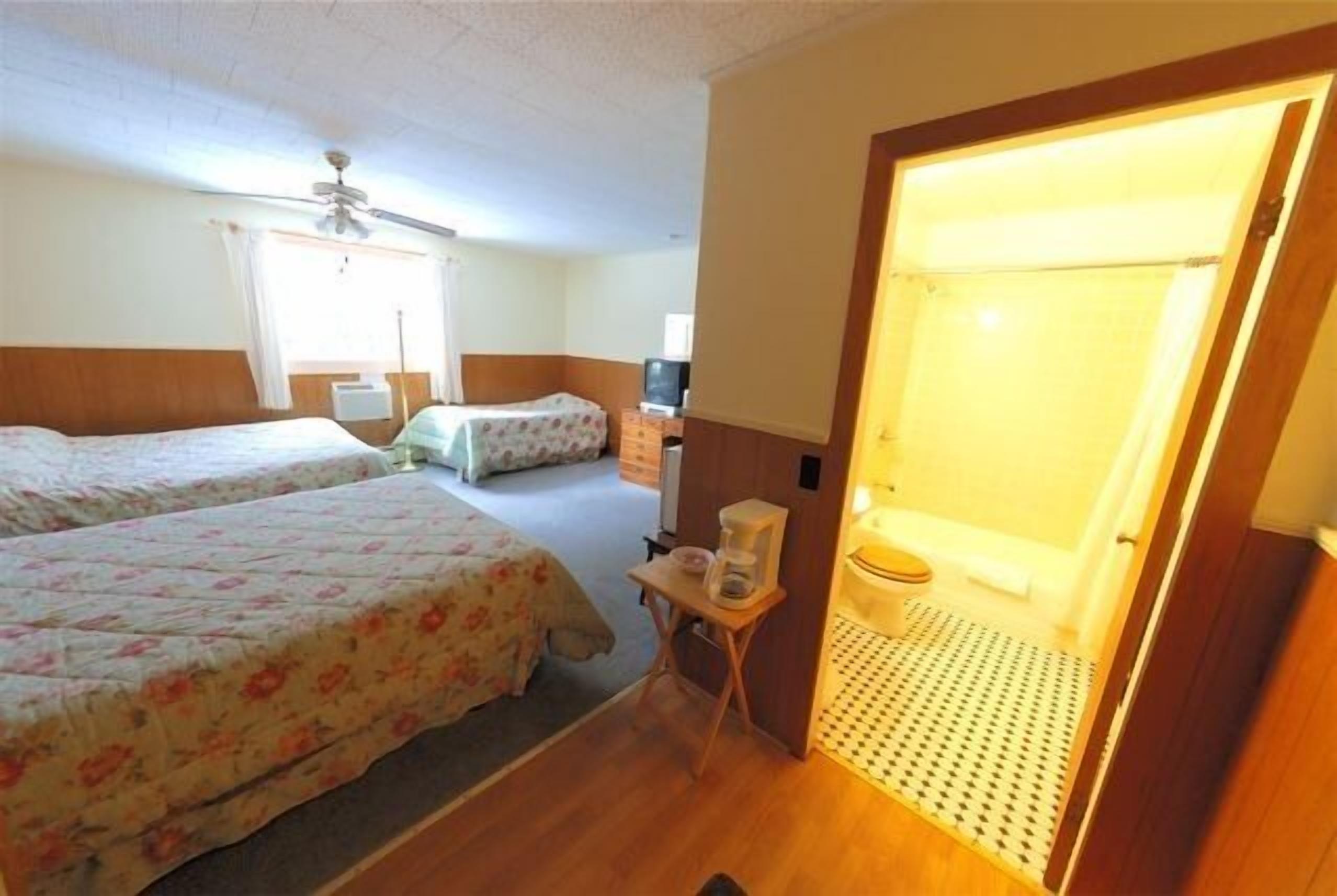 blackout curtains, free wifi, bed sheets, alarm clocks