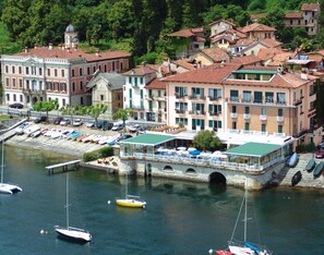 Vue sur le lac