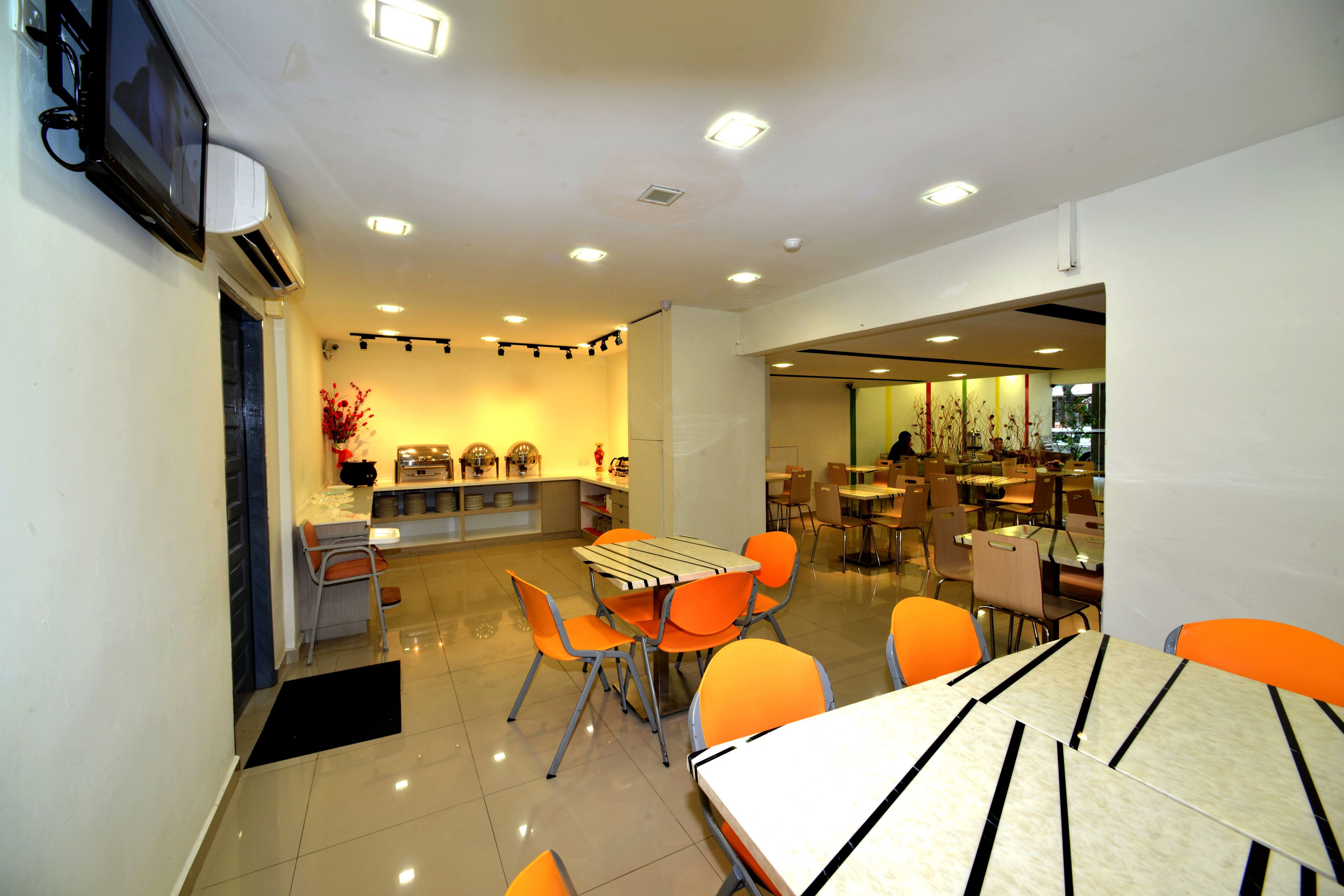 daily buffet breakfast (myr 15 per person)