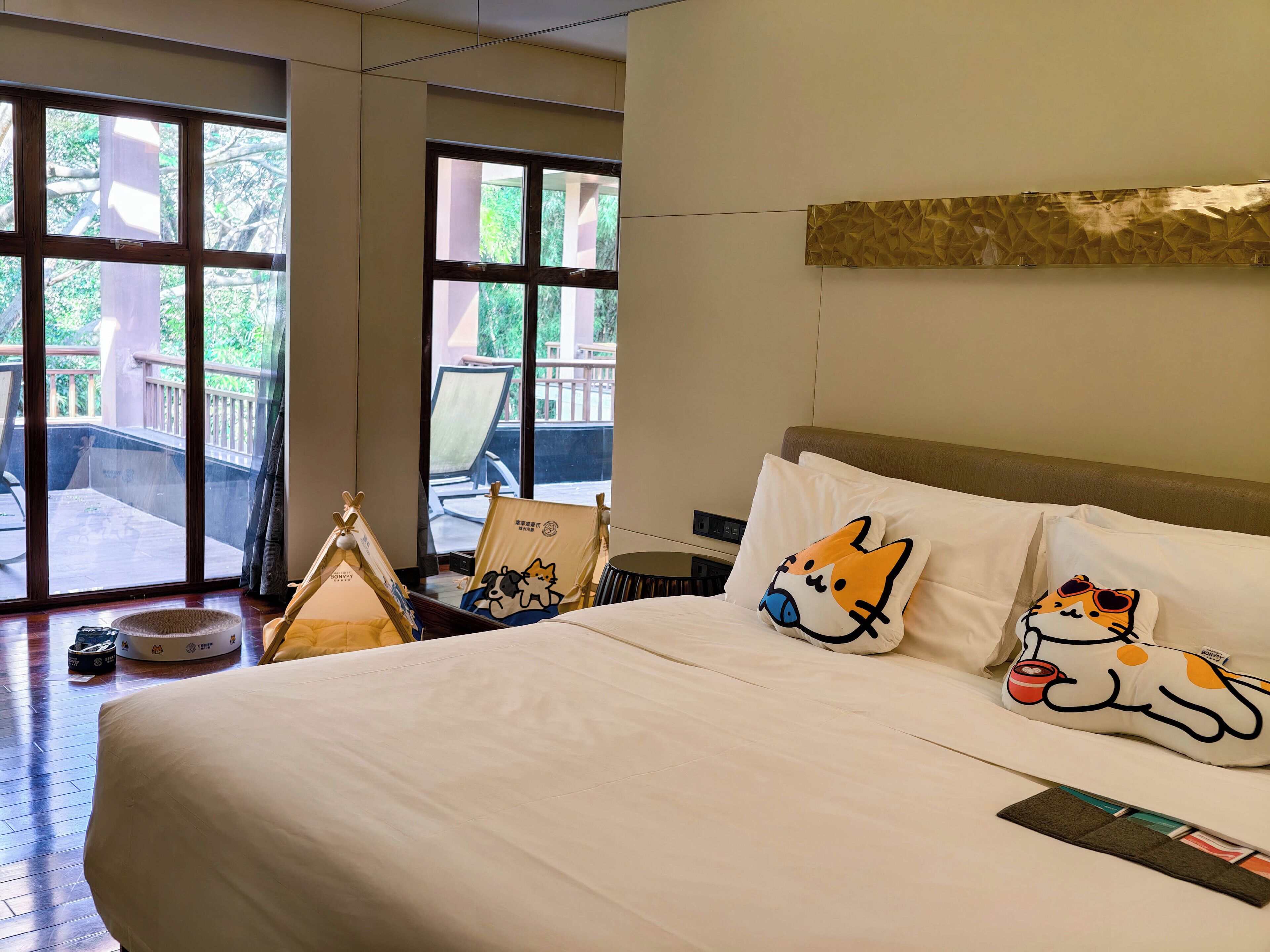 Suite Club, 1 chambre | Literie de qualité, couette en duvet, lit avec matelas à plateau-coussin