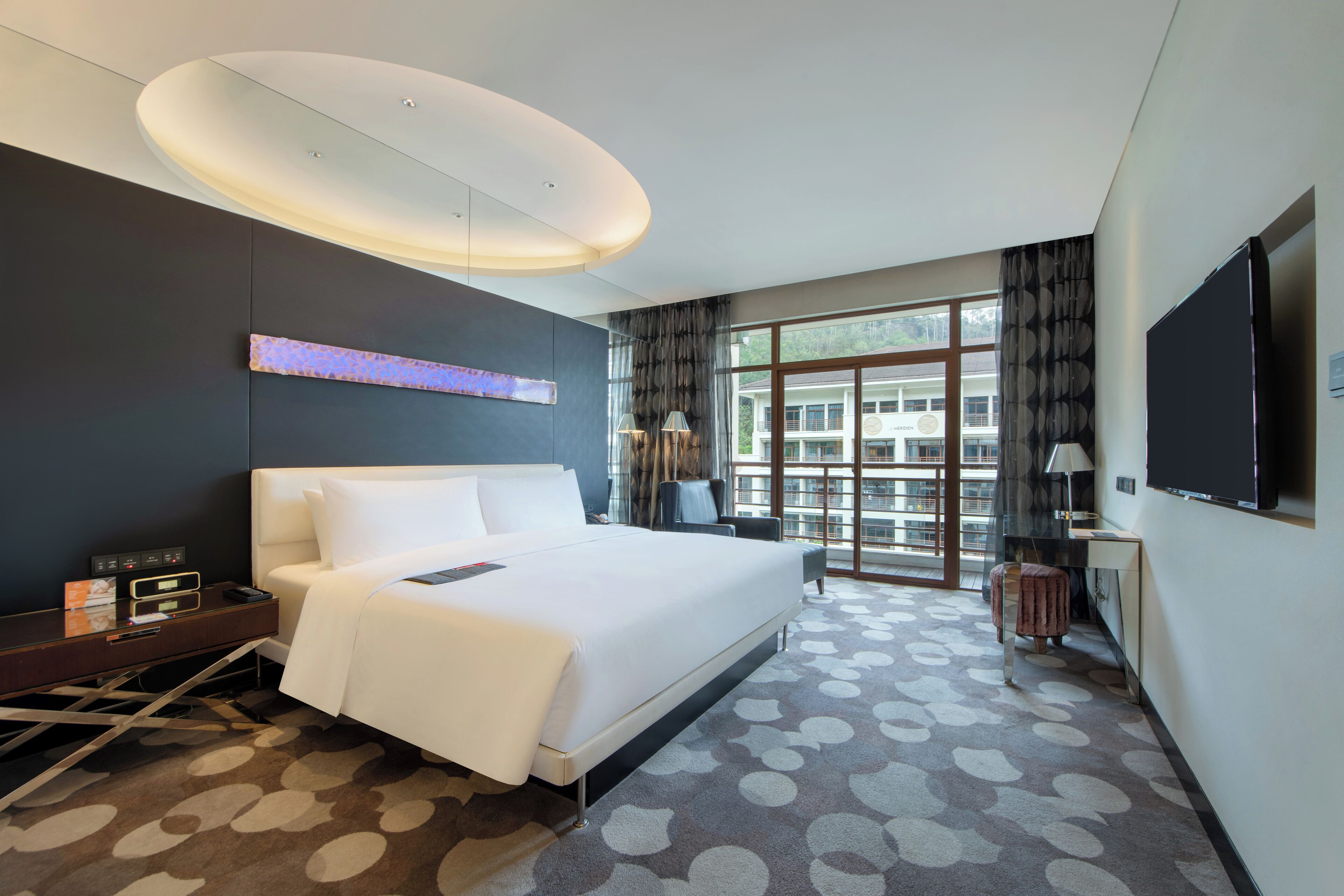 premium bedding, down duvets, pillow-top beds, minibar