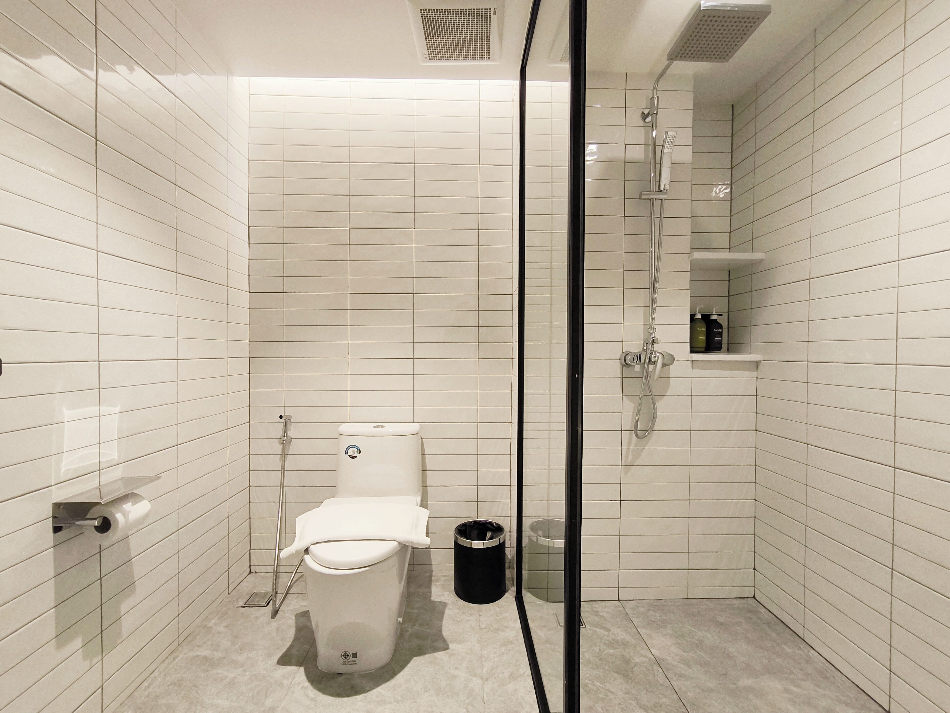 premier room with bunk bed | bathroom | shower, free toiletries, hair dryer, slippers