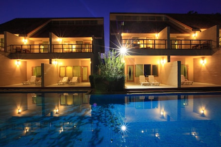 Deluxe Pool Access | View from room