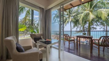 Premier Beach Front | 迷你吧、房內夾萬、書桌、免費 Wi-Fi