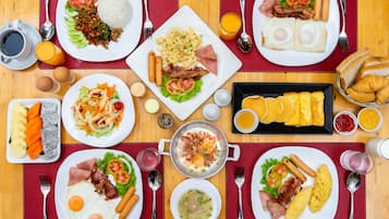 Daily buffet breakfast (THB 450 per person)