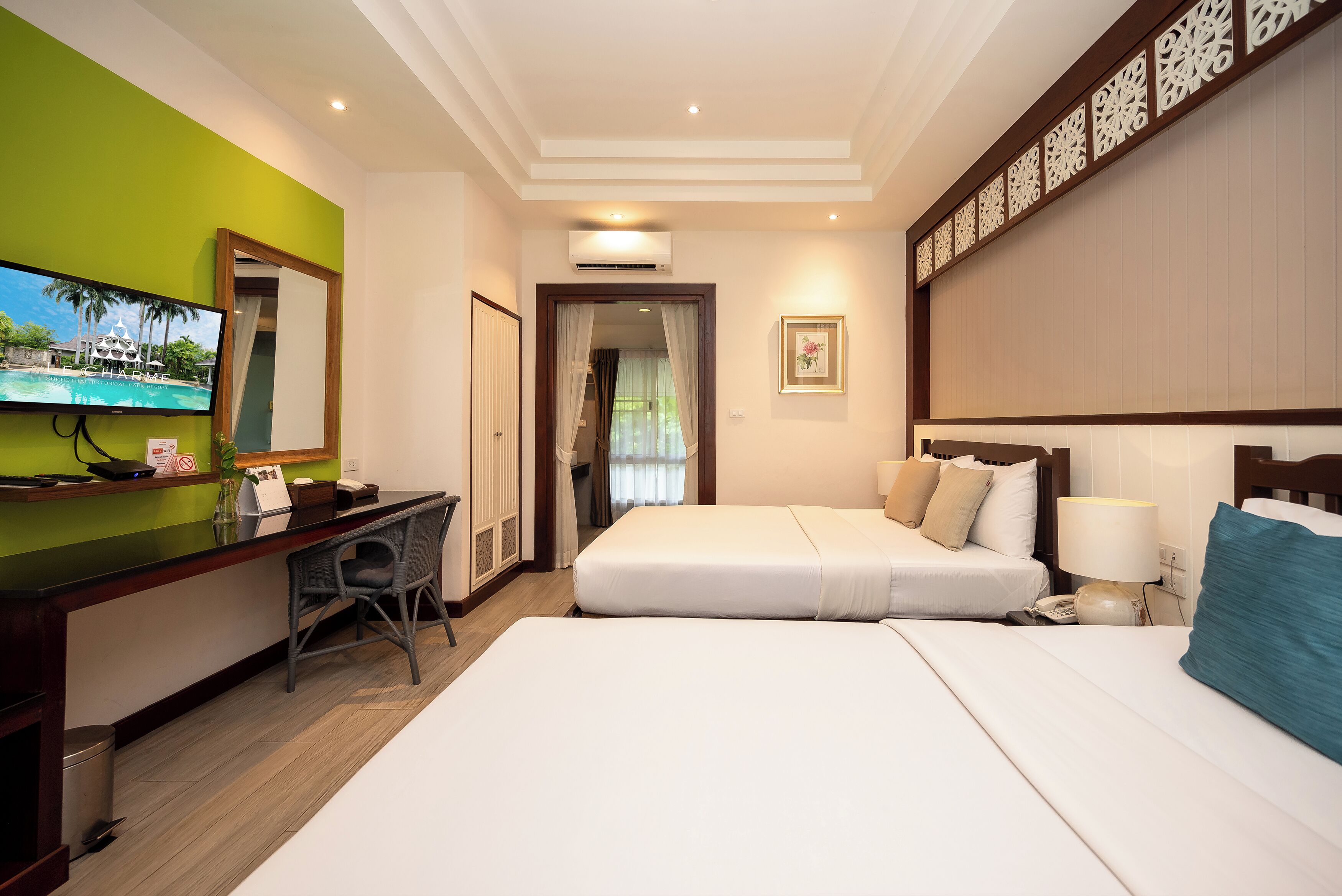 deluxe room | 1 bedroom, desk, blackout curtains, iron/ironing board