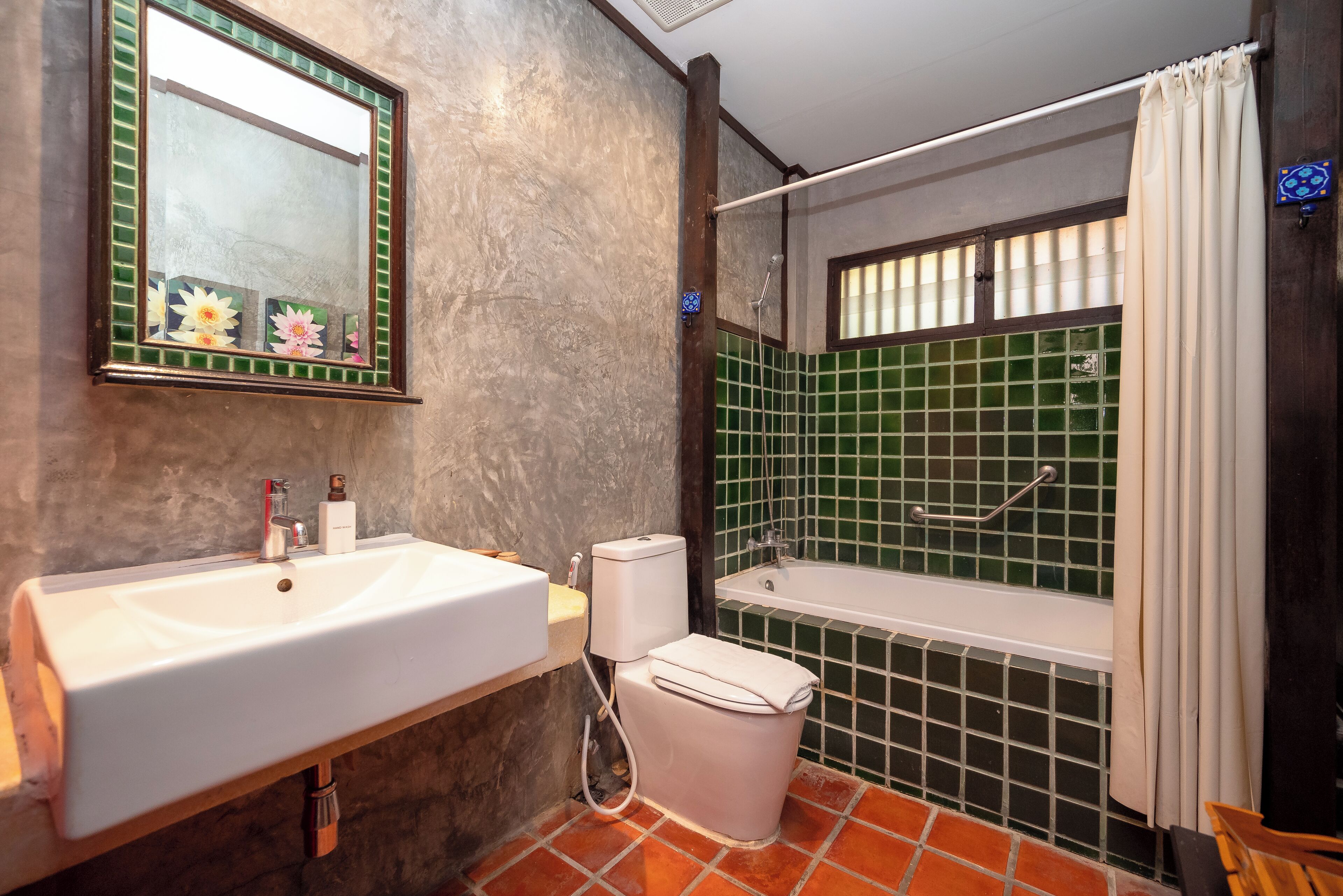 deluxe room, balcony | bathroom | designer toiletries, hair dryer, towels