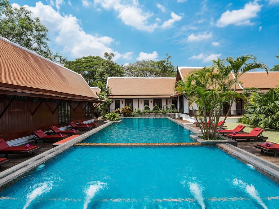 Outdoor pool, pool umbrellas