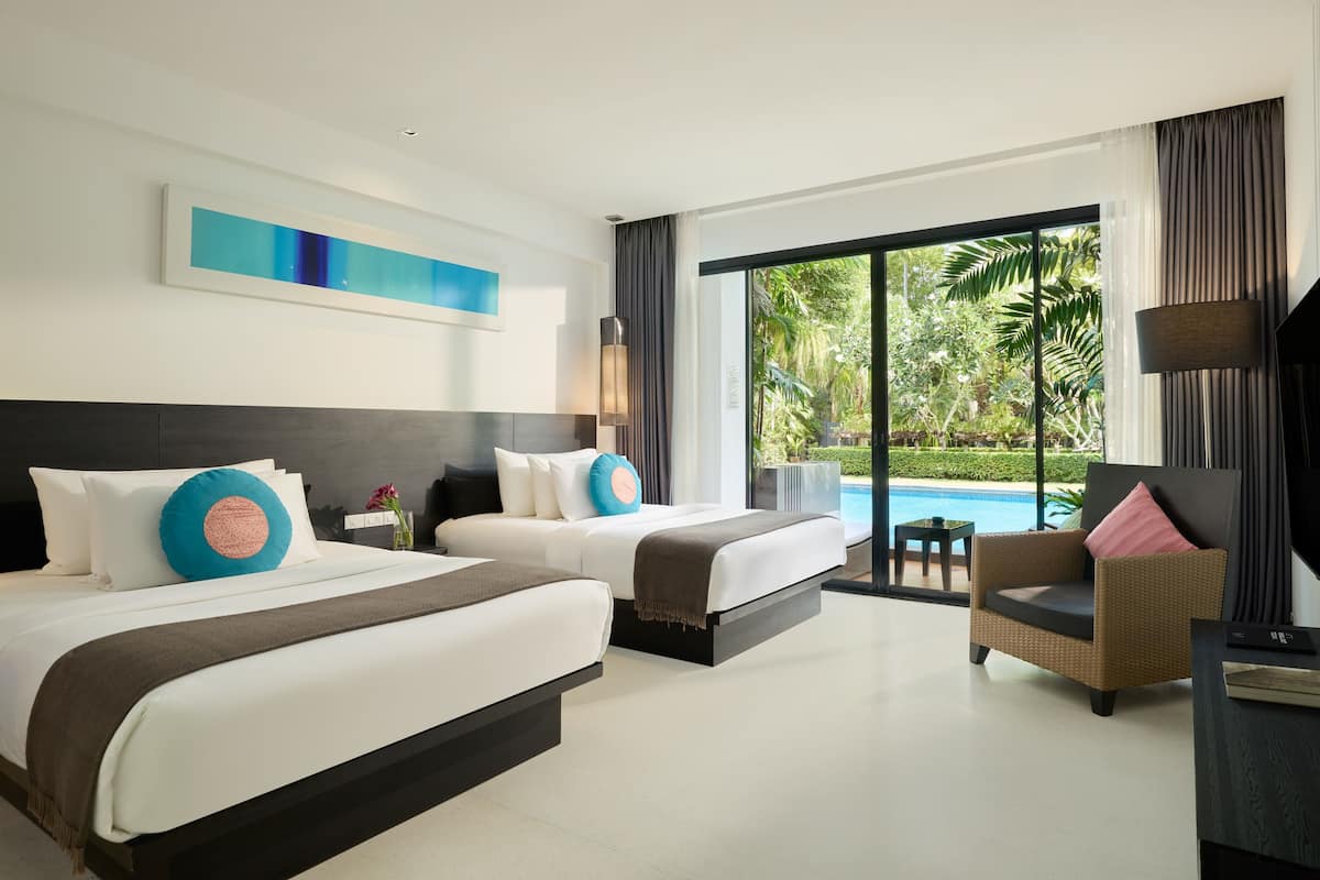 Ropa de cama de alta calidad y minibar 