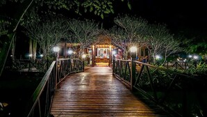 Mặt tiền nơi lưu trú