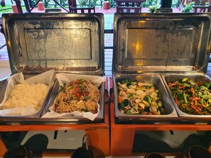 Breakfast buffet - Pai Hotsprings Spa Resort (Pai)