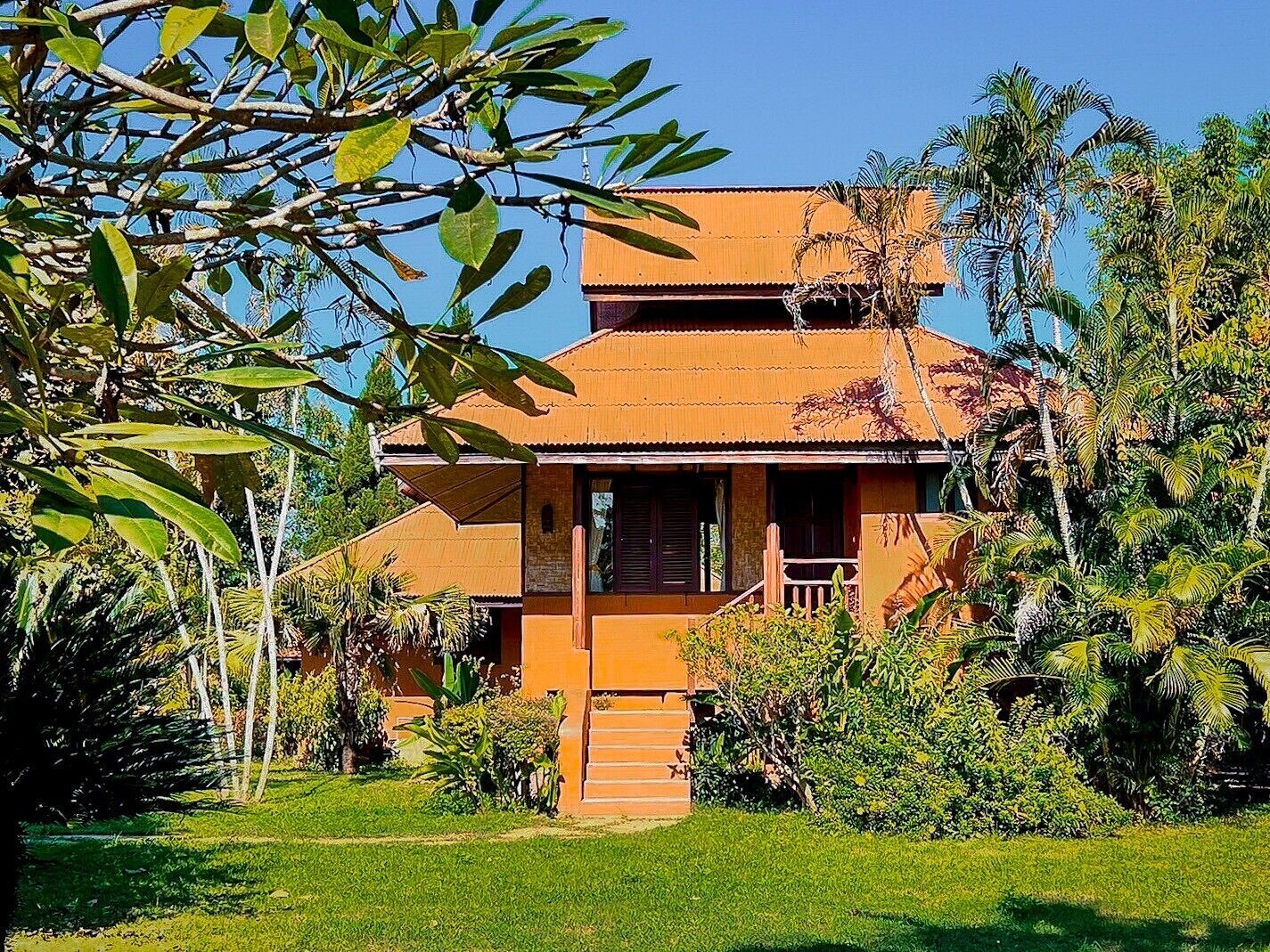 ชาเลท์, วิวภูเขา | ผ้าม่านกันแส  ง, ผ้าปูที่นอน