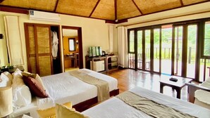 Nhà gỗ, quang cảnh sông | Màn/rèm cản sáng, bộ trải giường 