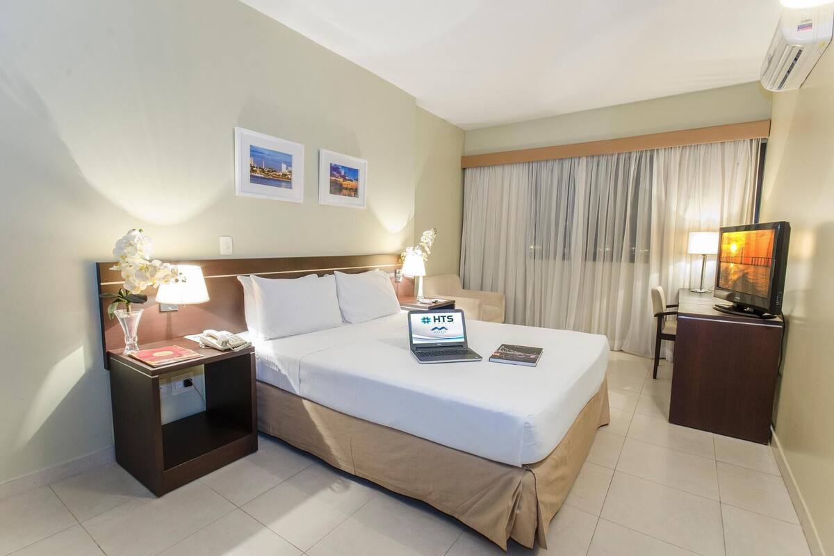 Minibar, in-room safe, desk, blackout drapes