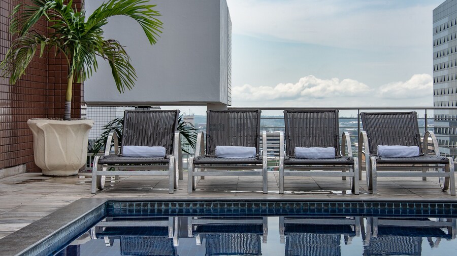 Hotel Adrianópolis All Suites