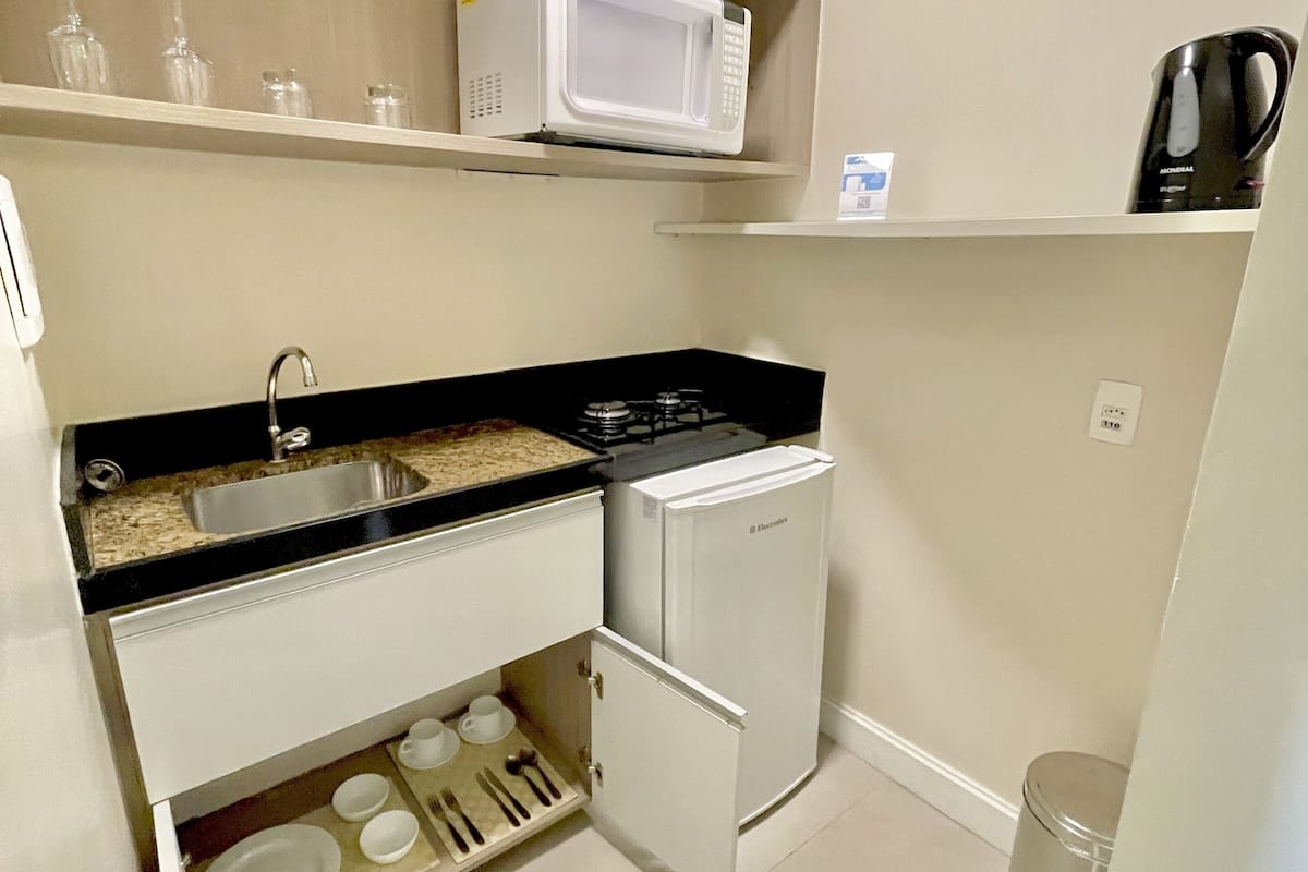 suite | minibar, in-room safe, desk, blackout curtains