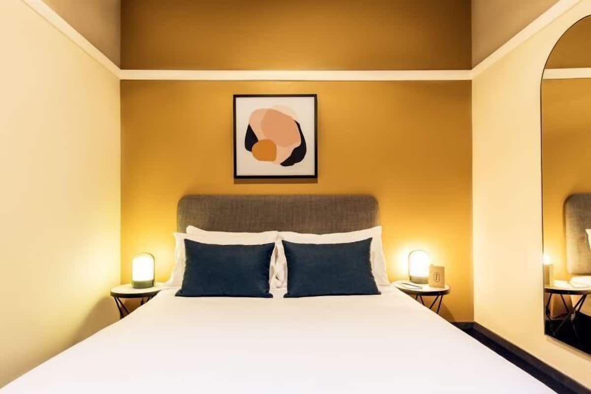 1 Schlafzimmer, individuell dekoriert, individuell eingerichtet