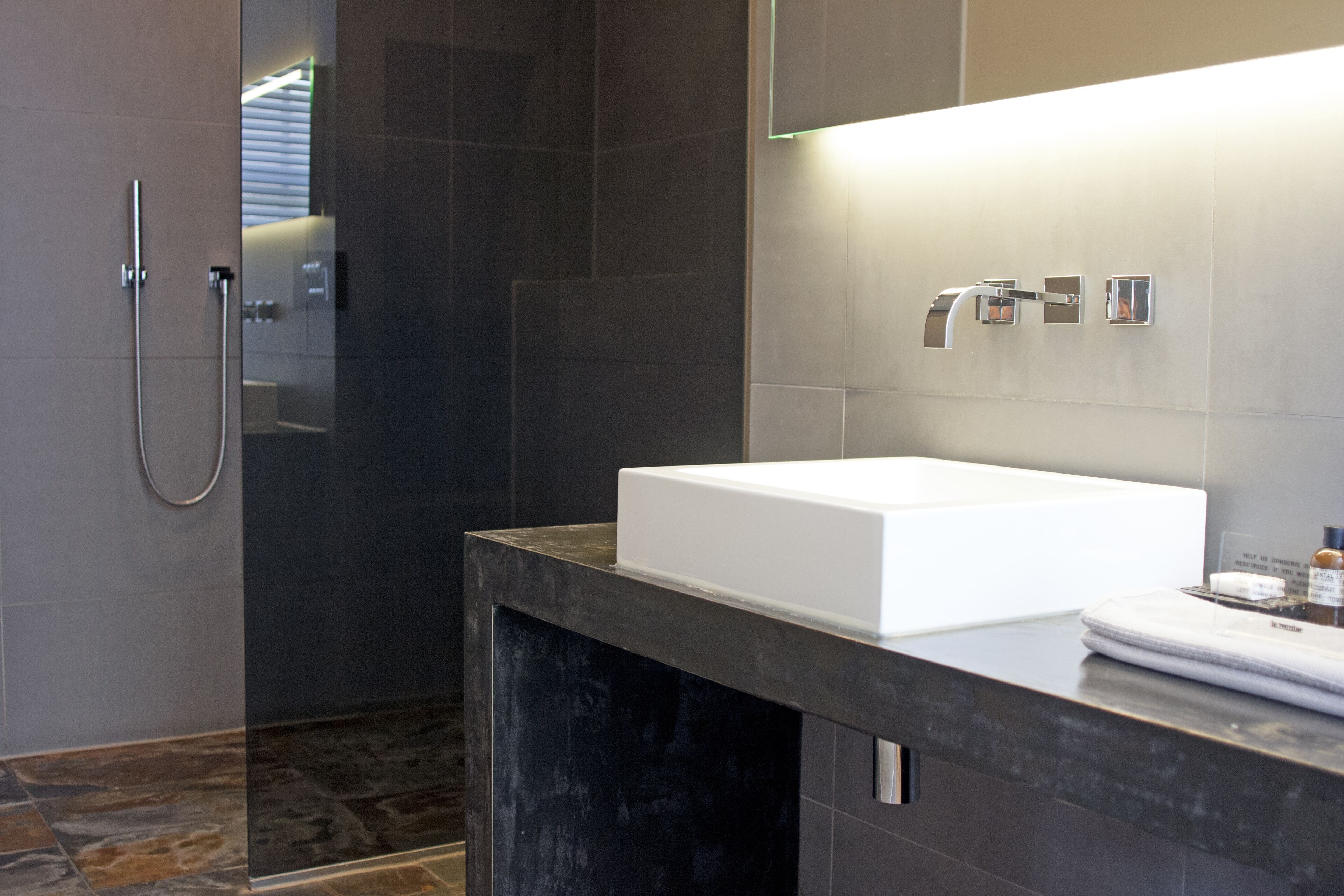 Foto - COMMUNE suites