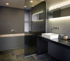 Sud Junior Suite | Bathroom