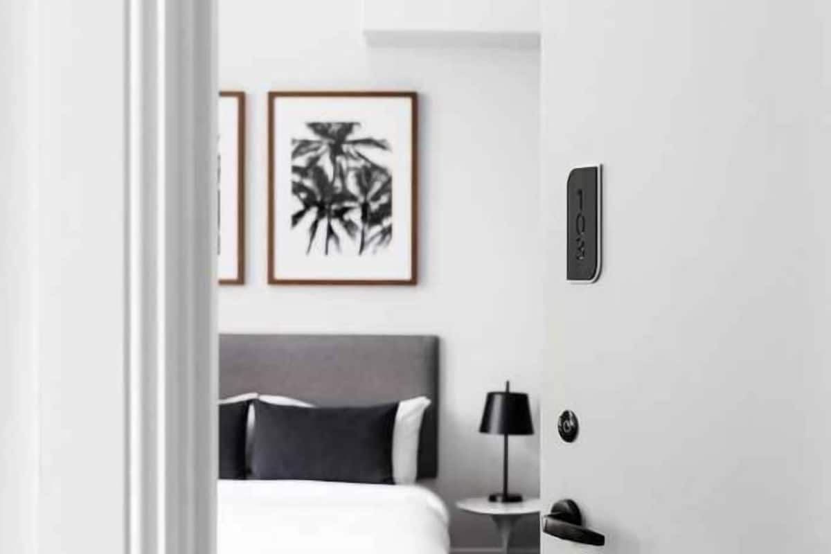 Premium bedding, pillowtop beds, iron/ironing board, cribs/infant beds