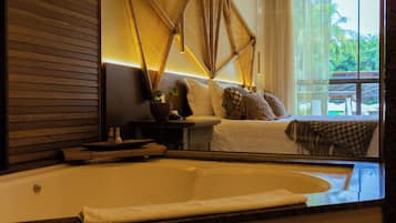 1 bedroom, minibar, in-room safe, desk